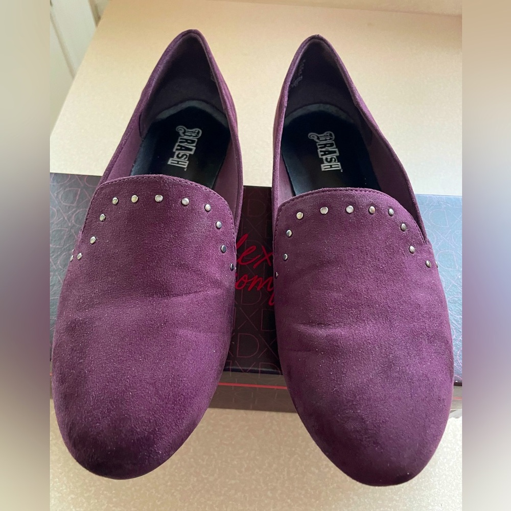 Brash Women’s Faux Suede Plum Flats,  7 1/2